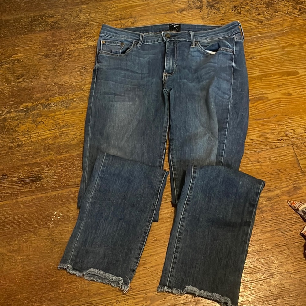 Just Black Size 31 Jean